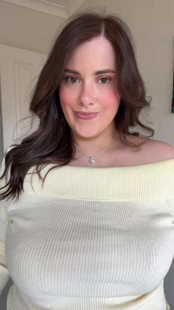 Full leaked Milly findlay private onlyfans photo