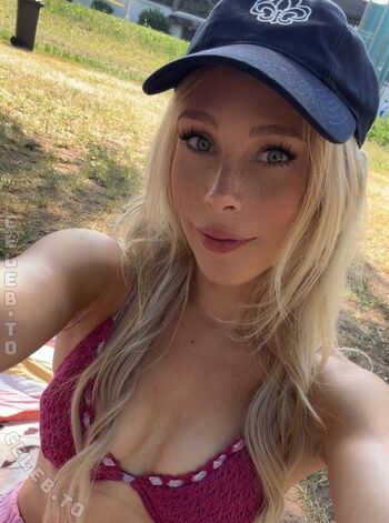 Full leaked Milschbaum page private onlyfans photo