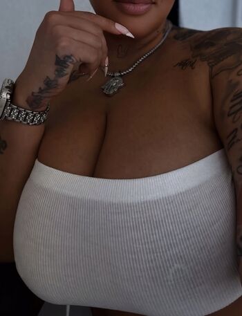 Full leaked Mimibad private onlyfans photo