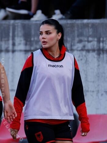 Mimoza Hamidi