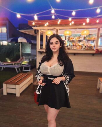 Full leaked Mina delle cave private onlyfans photo