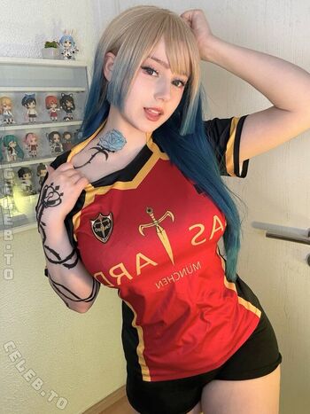 Full leaked Mina min page private onlyfans photo