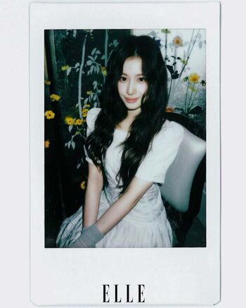 Full leaked Minatozaki sana page private onlyfans photo