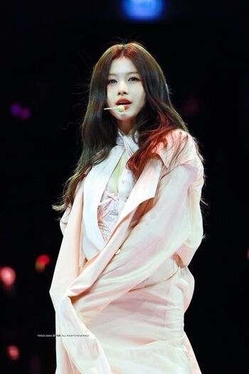 Full leaked Minatozaki sana page private onlyfans photo