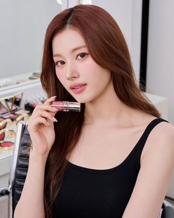 Minatozaki Sana