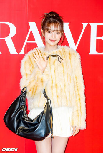 Minnie (Nicha Yontararak - I-dle