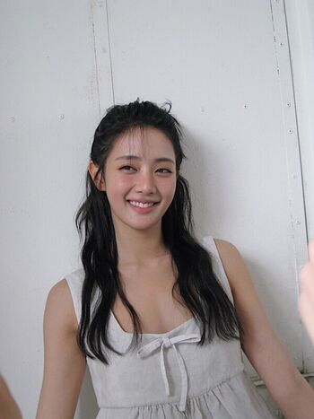 Minnie (Nicha Yontararak - I-dle