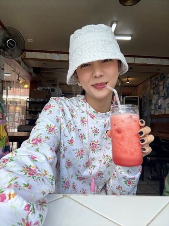 Minnie (Nicha Yontararak - I-dle