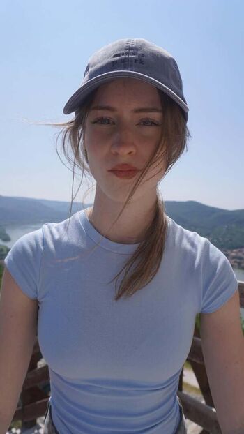 Full leaked Mira  page private onlyfans photo