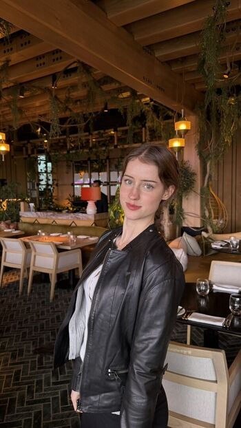 Full leaked Mira  page private onlyfans photo