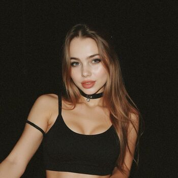 Full leaked Mira levels page private onlyfans photo