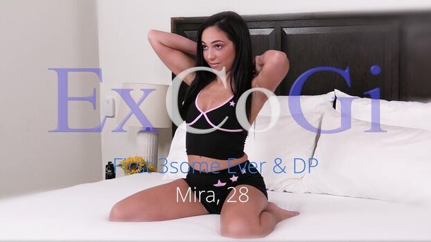Full leaked Mira luv private onlyfans photo