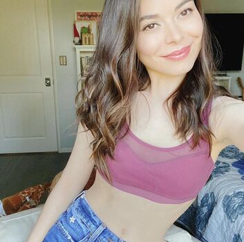 Full leaked Miranda cosgrove private onlyfans photo