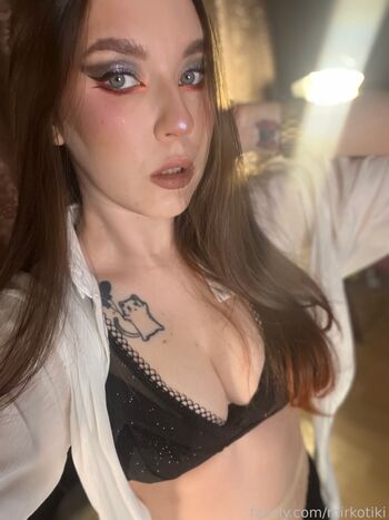 Full leaked Mirkotiki  page private onlyfans photo