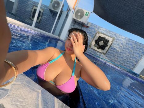 Full leaked Mishuani private onlyfans photo