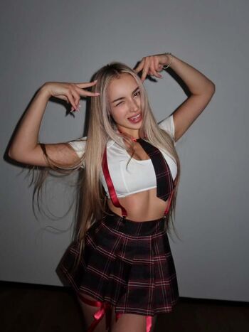 Full leaked Miss dariali page private onlyfans photo