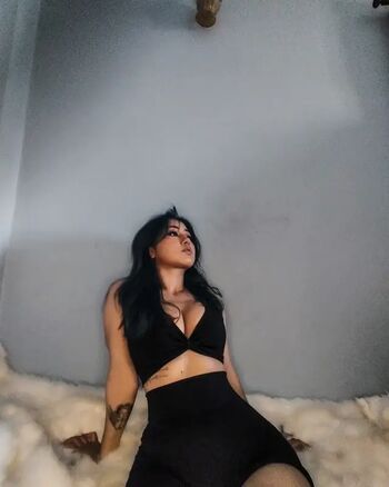 Full leaked Miss mahat private onlyfans photo