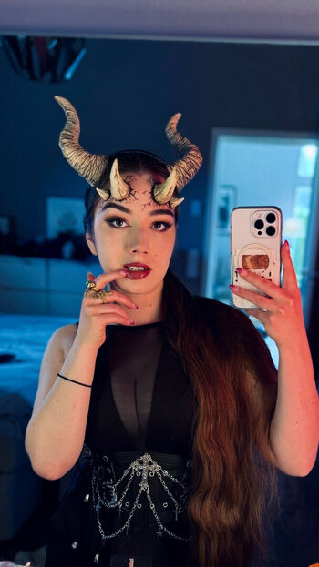 Full leaked Miss mikkaa private onlyfans photo