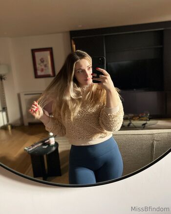 Full leaked Missbelleq page private onlyfans photo
