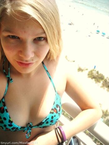 Full leaked Missflexi private onlyfans photo