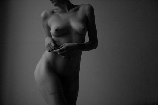 Full leaked Missmacaroni private onlyfans photo
