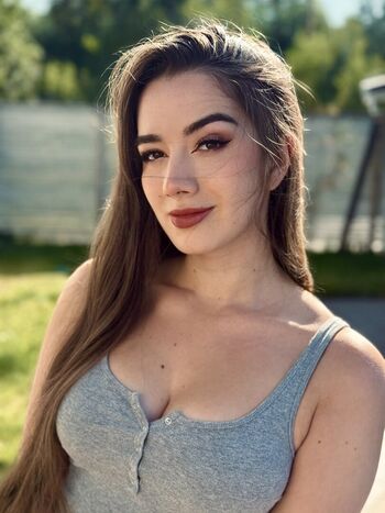 MissMikkaa