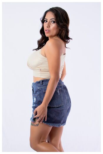 Full leaked Missniley page private onlyfans photo