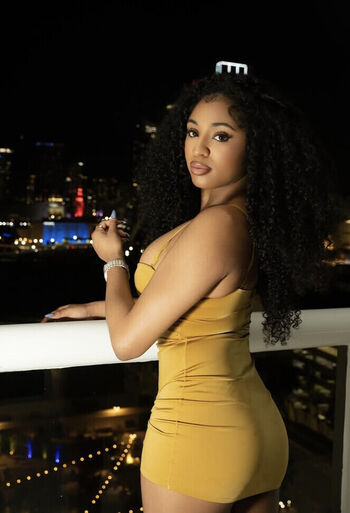 Full leaked Misspearl private onlyfans photo