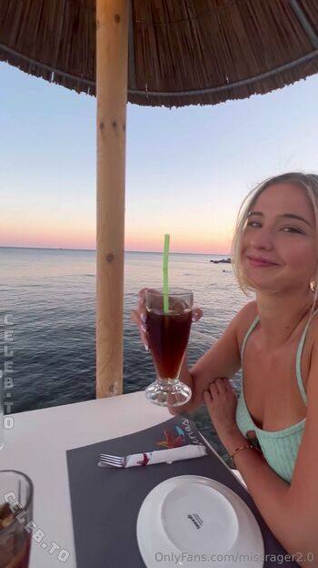 Full leaked Missrager page private onlyfans photo