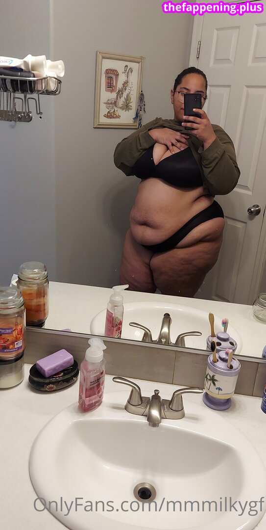 mmmilf / mmmilkygf Nacktes OnlyFans Foto #9