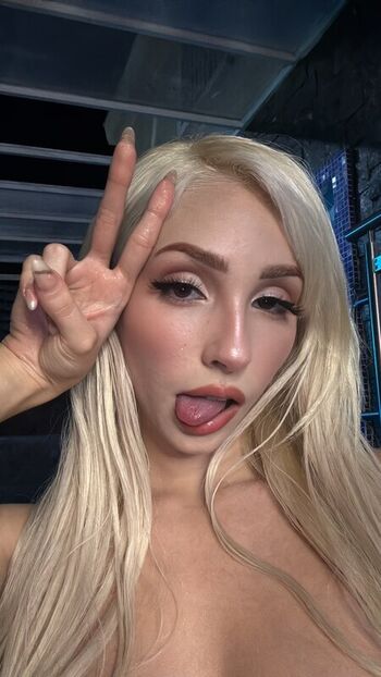 Full leaked Mochidolll private onlyfans photo