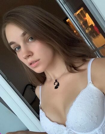 Full leaked Model anuta page private onlyfans photo