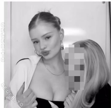 Full leaked Moechtegernmieze private onlyfans photo