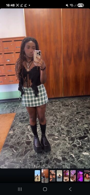 Full leaked Moisherine private onlyfans photo
