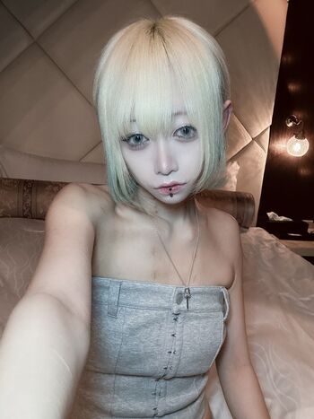 Full leaked Mokumoku free private onlyfans photo