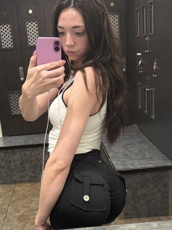 Full leaked Molly moon nn private onlyfans photo