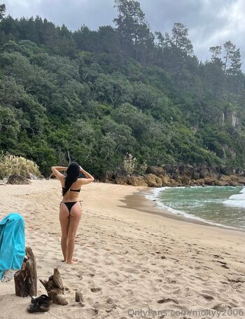 Full leaked Mollyy private onlyfans photo