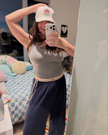 Full leaked Mollzfahdays private onlyfans photo