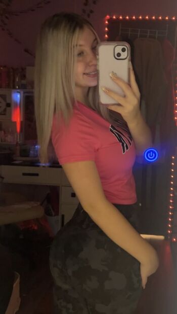 Full leaked Mommyhadly private onlyfans photo