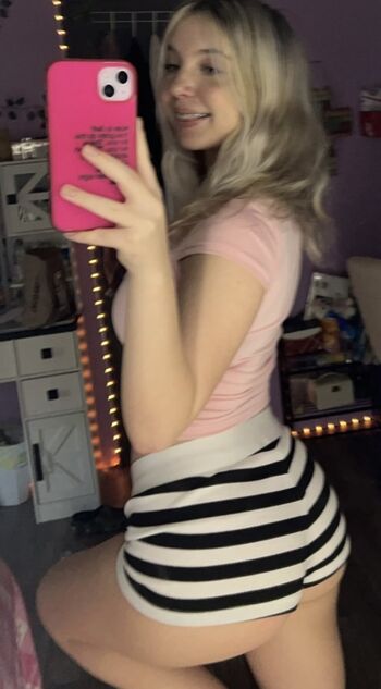 Full leaked Mommyhadly private onlyfans photo