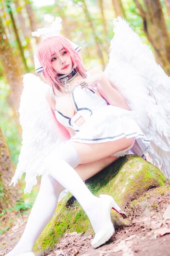 Full leaked Momocat w private onlyfans photo