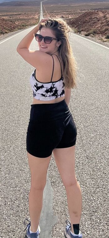 Full leaked Mondwika private onlyfans photo