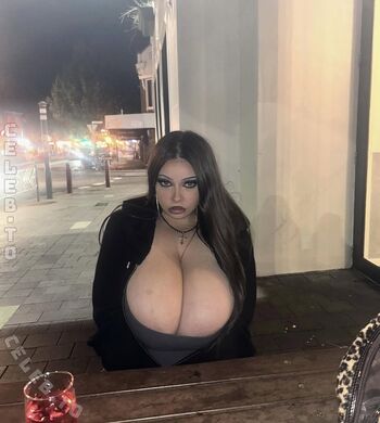 Full leaked Montanakimbrly private onlyfans photo