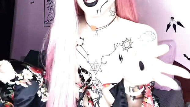 Full leaked Moonagnes private onlyfans photo