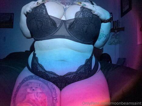 Full leaked Moonbeamsaint private onlyfans photo
