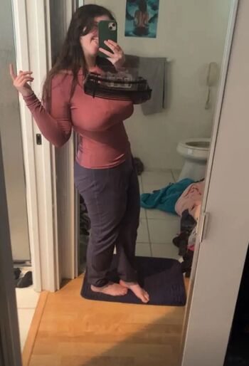 Full leaked Mor nissan private onlyfans photo