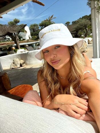 Full leaked Morgan avery  page private onlyfans photo