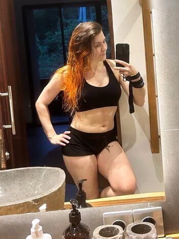 Full leaked Mowky private onlyfans photo