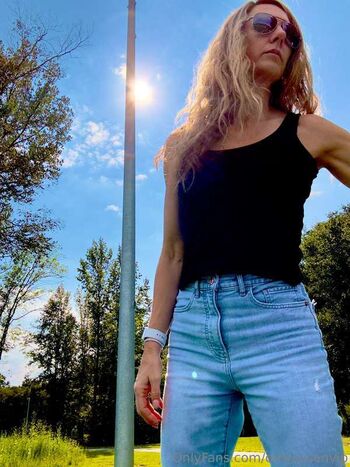 Full leaked Mrs susan private onlyfans photo