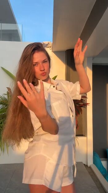 ms.selinka